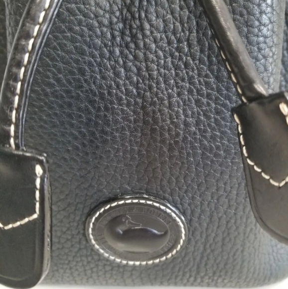Sold! Vintage Dooney & Bourke Serena Black Pebbled Leather Drawstring Bucket Bag - Picture 8 of 9